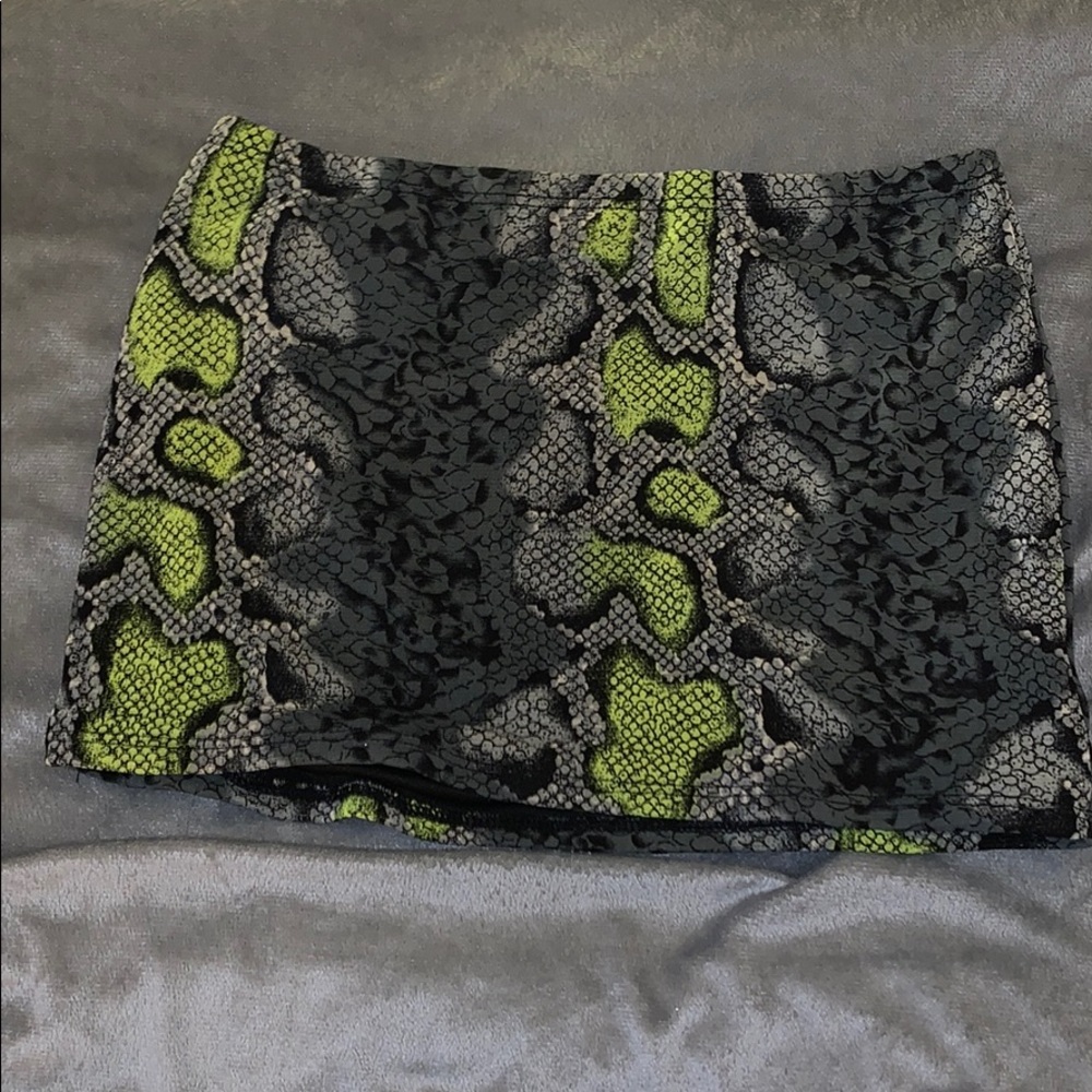 Mini rave skirt